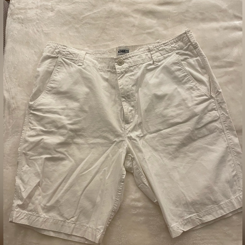 Express - Men’s White Chino Shorts